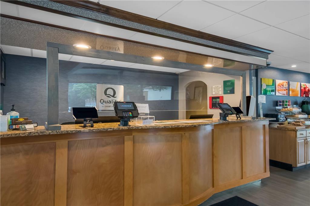 Quality Inn Westfield - Springfield Interior photo